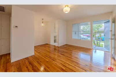 302 N Maple St, Burbank, CA 91505 - Photo 1