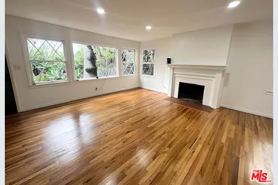 2416 Boone Ave, Venice, CA 90291 - Photo 1