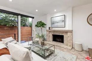 1427 S Bentley Ave, Los Angeles, CA 90025 - Photo 1
