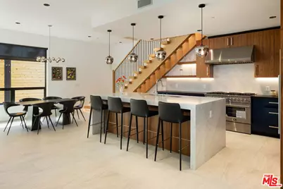 212 Bay Street #102, Santa Monica, CA 90405 - Photo 1