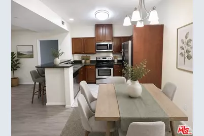 13941 Sherman Way #204, Van Nuys, CA 91405 - Photo 1