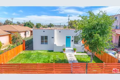 3312 Hyde Park Blvd, Los Angeles, CA 90043 - Photo 1