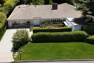 1902 Coldwater Canyon Dr, Beverly Hills, CA 90210 - Photo 1