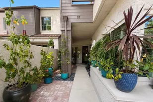 117 Via Colinas, Thousand Oaks, CA 91362 - Photo 1