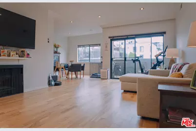 832 Palm Ave #206, West Hollywood, CA 90069 - Photo 1