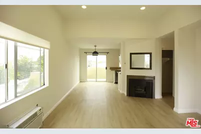 833 S Orange Grove Ave #5, Los Angeles, CA 90036 - Photo 1