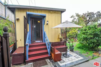 2315 2nd Street #F, Santa Monica, CA 90403 - Photo 1
