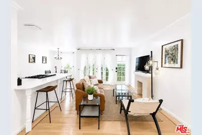 1111 11th St #1, Santa Monica, CA 90403 - Photo 1