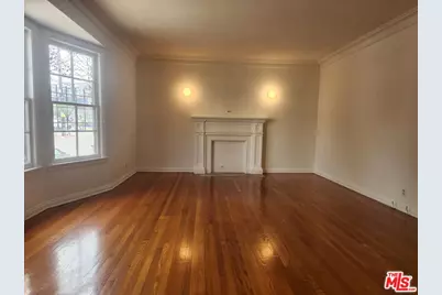 3326 W 5th St #1, Los Angeles, CA 90020 - Photo 1