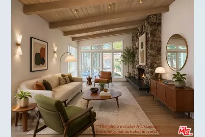 827 15th St #1, Santa Monica, CA 90403 - Photo 1