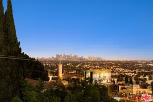 1129 Larrabee St, West Hollywood, CA 90069 - Photo 1