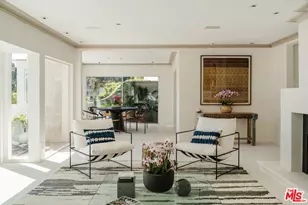 8706 Sunset Plaza Pl, West Hollywood, CA 90069 - Photo 1