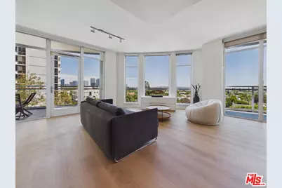 10700 Wilshire Blvd #609, Los Angeles, CA 90024 - Photo 1