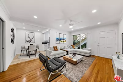 1037 11th St #1, Santa Monica, CA 90403 - Photo 1