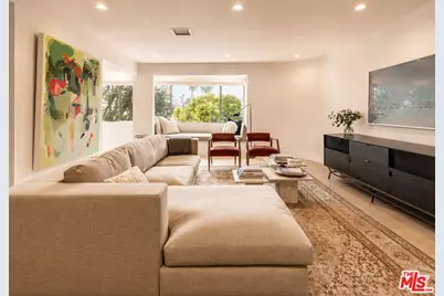 930 California Ave #301, Santa Monica, CA 90403 - Photo 1