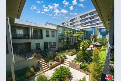 8551 Holloway Dr #1, West Hollywood, CA 90069 - Photo 1