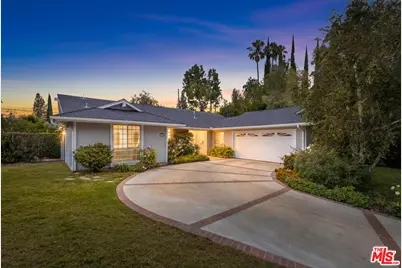 5334 Bayer Pl, Woodland Hills, CA 91367 - Photo 1