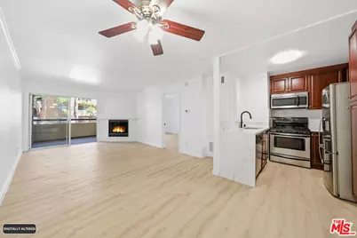 5530 Owensmouth Ave #133, Woodland Hills, CA 91367 - Photo 1