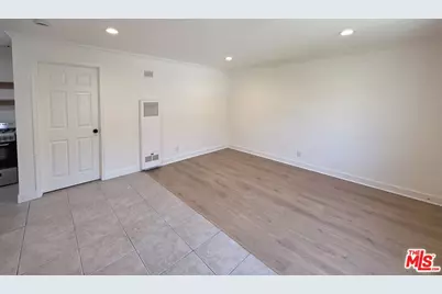 2400 Vanderbilt Ln #2400A, Redondo Beach, CA 90278 - Photo 1