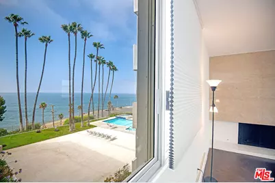 17366 W Sunset Blvd #201, Pacific Palisades, CA 90272 - Photo 1