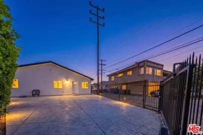 5837 N Cartwright Ave, North Hollywood, CA 91601 - Photo 1