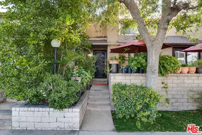 14401 Plummer St #6, Panorama City, CA 91402 - Photo 1