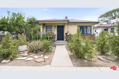 2018 W Glenoaks Blvd, Glendale, CA 91201 - Photo 1