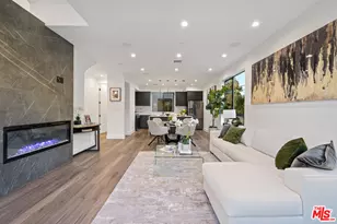 18315 Collins St, Tarzana, CA 91356 - Photo 1