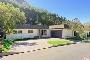 2000 San Ysidro Dr, Beverly Hills, CA 90210 - Photo 1