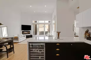 118 S Kenwood St, Glendale, CA 91205 - Photo 1