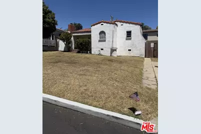 352 Loma Vista St, El Segundo, CA 90245 - Photo 1