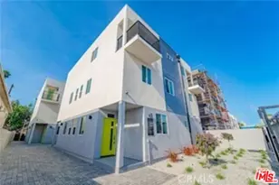 1870 W 20th St #1870 1/2, Los Angeles, CA 90007 - Photo 1