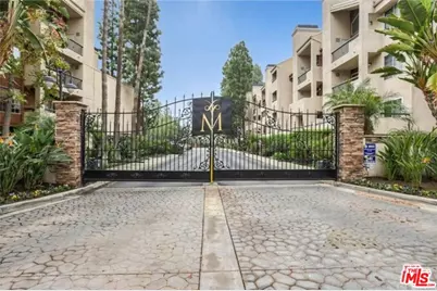 21520 Burbank Blvd #313, Woodland Hills, CA 91367 - Photo 1