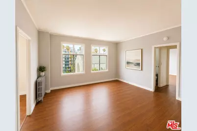 634 S Gramercy Pl #310, Los Angeles, CA 90005 - Photo 1