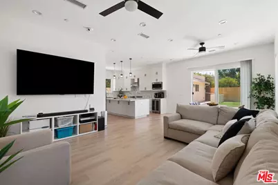 8910 W 25th St, Los Angeles, CA 90034 - Photo 1