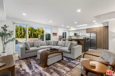 4806 Sylmar Ave Penthouse #Ph2, Sherman Oaks, CA 91423 - Photo 1