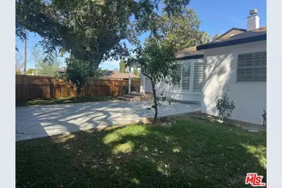 6542 Zelzah Ave, Reseda, CA 91335 - Photo 1