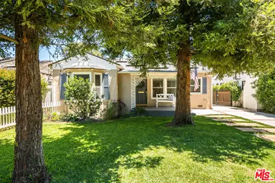 5320 Irvine Ave, Los Angeles, CA 91601 - Photo 1