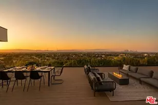 4207 Don Alanis Pl, Los Angeles, CA 90008 - Photo 1