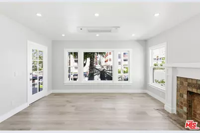 224 N New Hampshire Ave, Los Angeles, CA 90004 - Photo 1