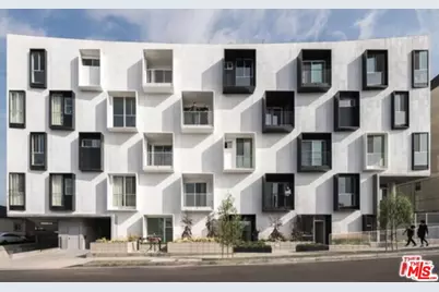 1038 S Mariposa Ave #01, Los Angeles, CA 90006 - Photo 1