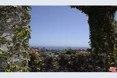 16645 Akron St, Pacific Palisades, CA 90272 - Photo 1