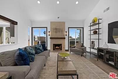 723 Westmount Dr #305, West Hollywood, CA 90069 - Photo 1