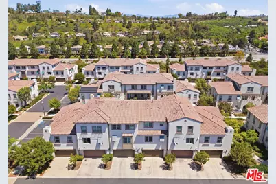 348 Dominguez St, Camarillo, CA 93010 - Photo 1