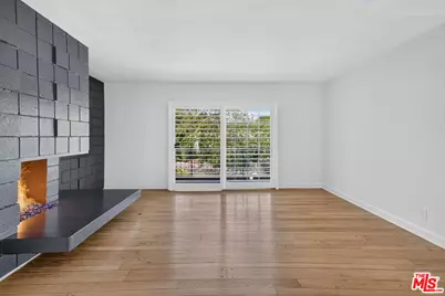 1301 N Flores St #4, West Hollywood, CA 90069 - Photo 1