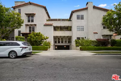 1110 S Shenandoah St #8, Los Angeles, CA 90035 - Photo 1