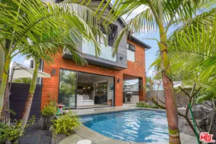 924 Vernon Ave, Venice, CA 90291 - Photo 1
