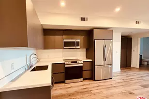 919 Harvard Blvd, Los Angeles, CA 90006 - Photo 1