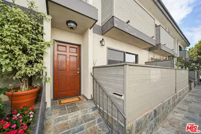 11952 Darlington Ave #3, Los Angeles, CA 90049 - Photo 1