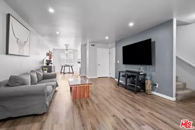 14325 Terra Bella St #G, Los Angeles, CA 91402 - Photo 1